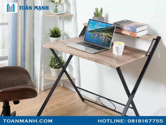 Ban Lam Viec Chan Sat Gap Gon 2