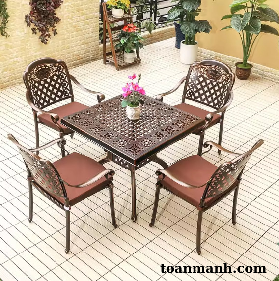 Ghế sân vườn có tay (họa tiết quả trám liền) GSVCT03 3 Y