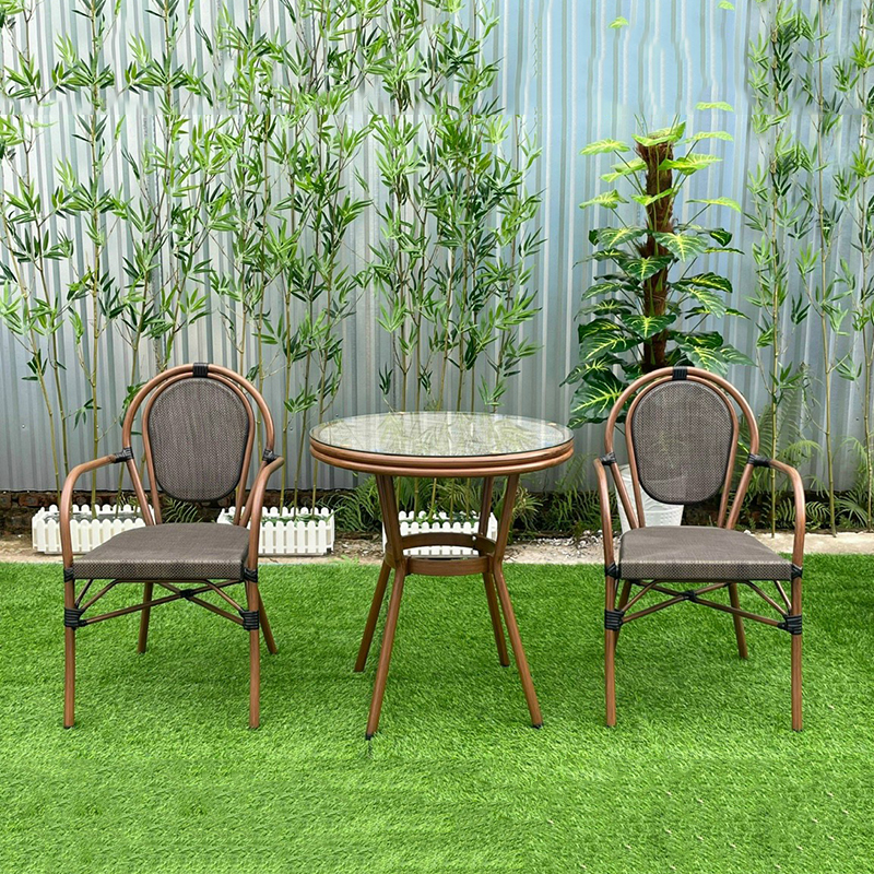 Ghế sân vườn có tay GSV.TEX.06 2 Bàn Ghế Cafe Ngoài Trời Tilen 06